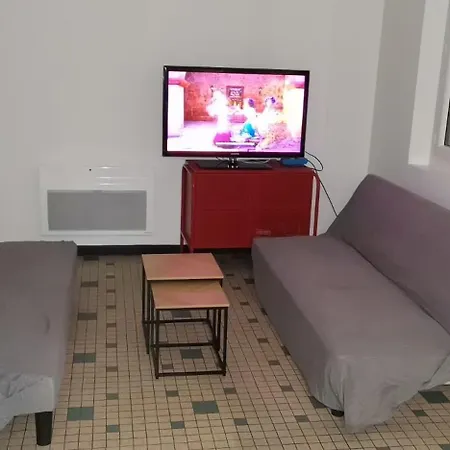 Ideal Famille - Piscine Interieur Chauffee Et Exterieure Apartment