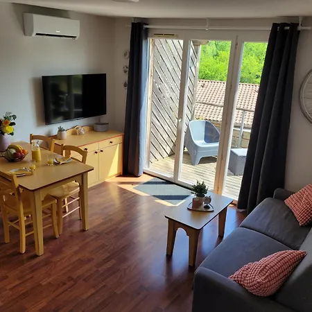Ideal Famille - Piscine Interieur Chauffee Et Exterieure * Cassen